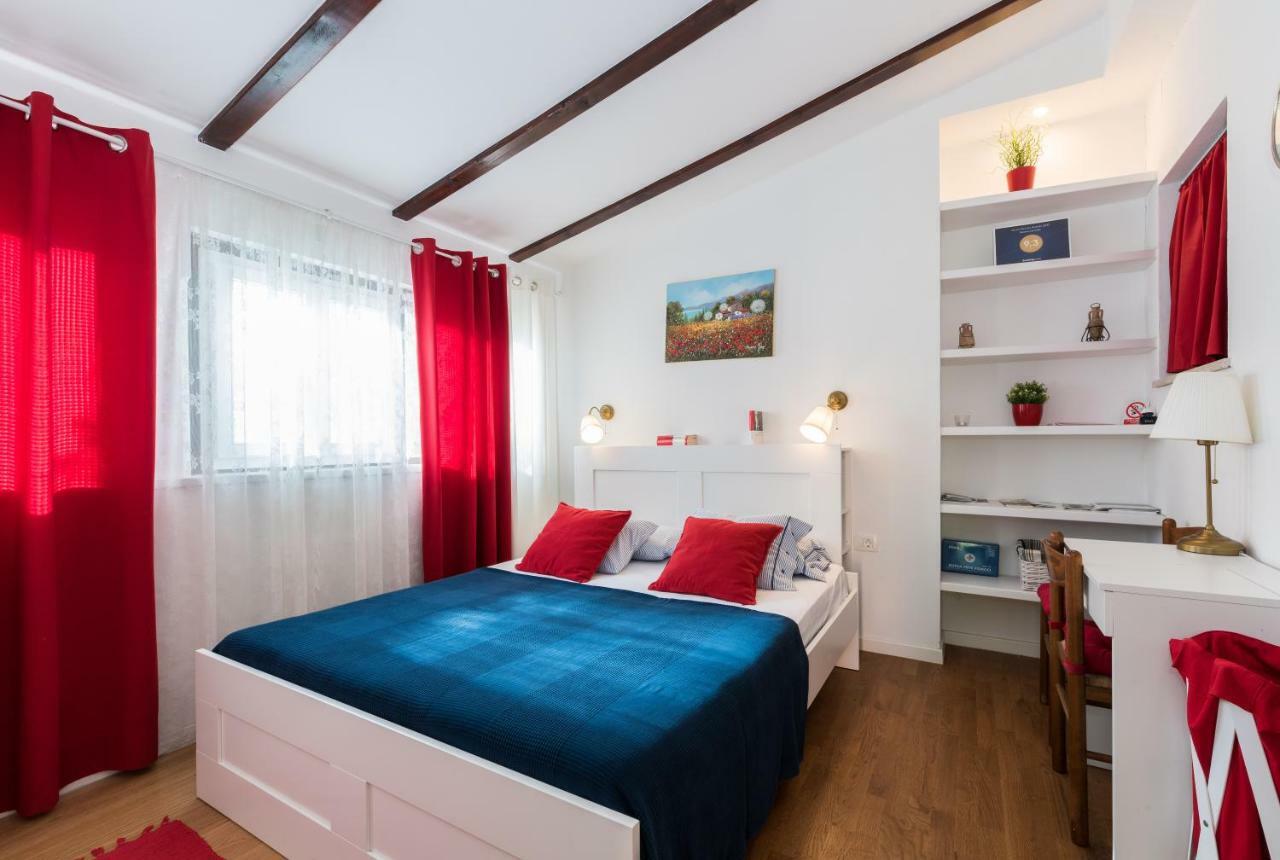 B&B Carmela Umago Esterno foto