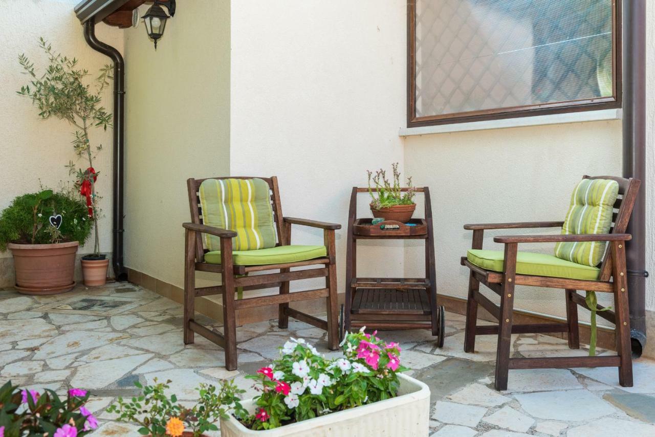 B&B Carmela Umago Esterno foto
